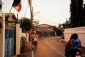 Vor dem volunteerhaus