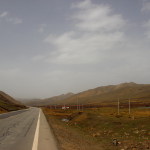 Through the grassland into the Tibetan area..
